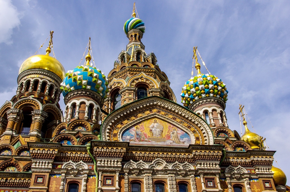 На фото: Храм Спаса-на-Крови